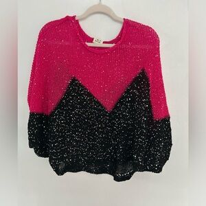 Sequins oversized 3/4 sleeves sweater. Size Small.